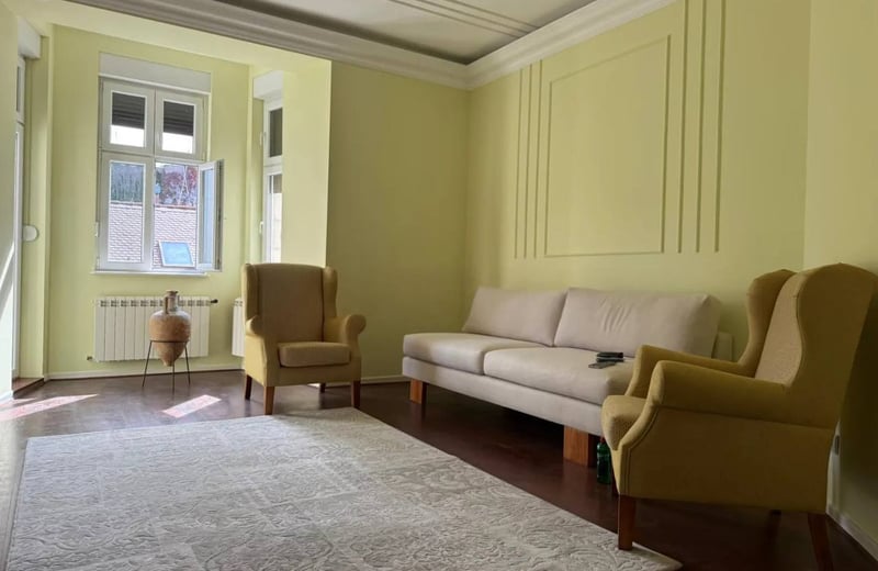 Location d’un appartement élégant de 3 pièces, 81 m², au centre de la vieille ville, Belgrade, Serbie